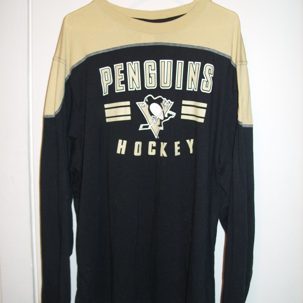 Reebok Pittsburgh Penguins Ling Sleeved T-Shirt